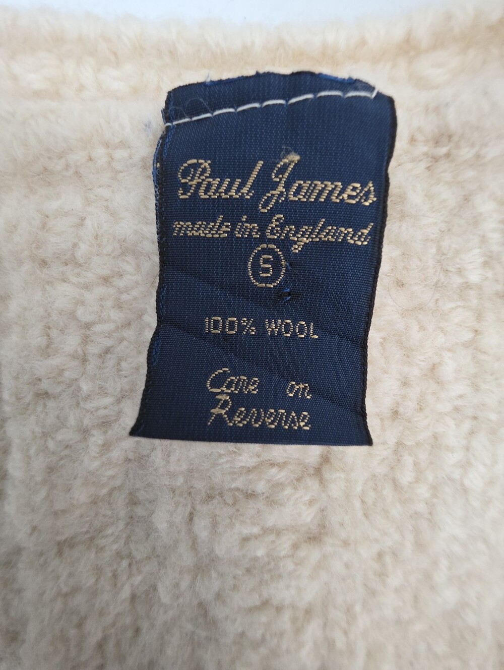 Paul James England 100% Wool Cable Knit Cardigan Sweater Cream Cropped S - Picture 6 of 10